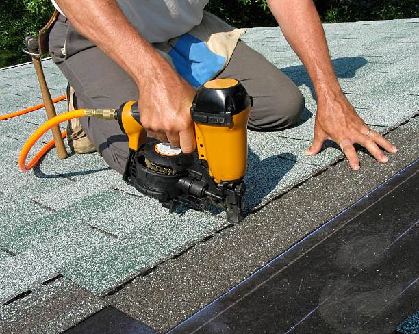 Best Roof Maintenance Services  in West Middlesex, PA